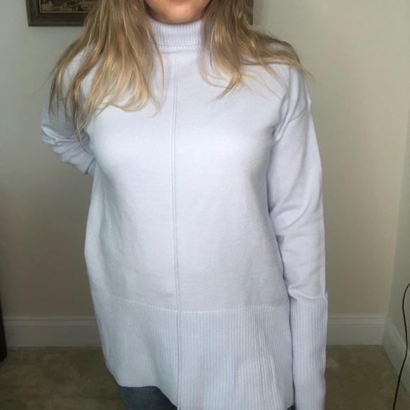 sold on curtsy - Picture 2 of 4